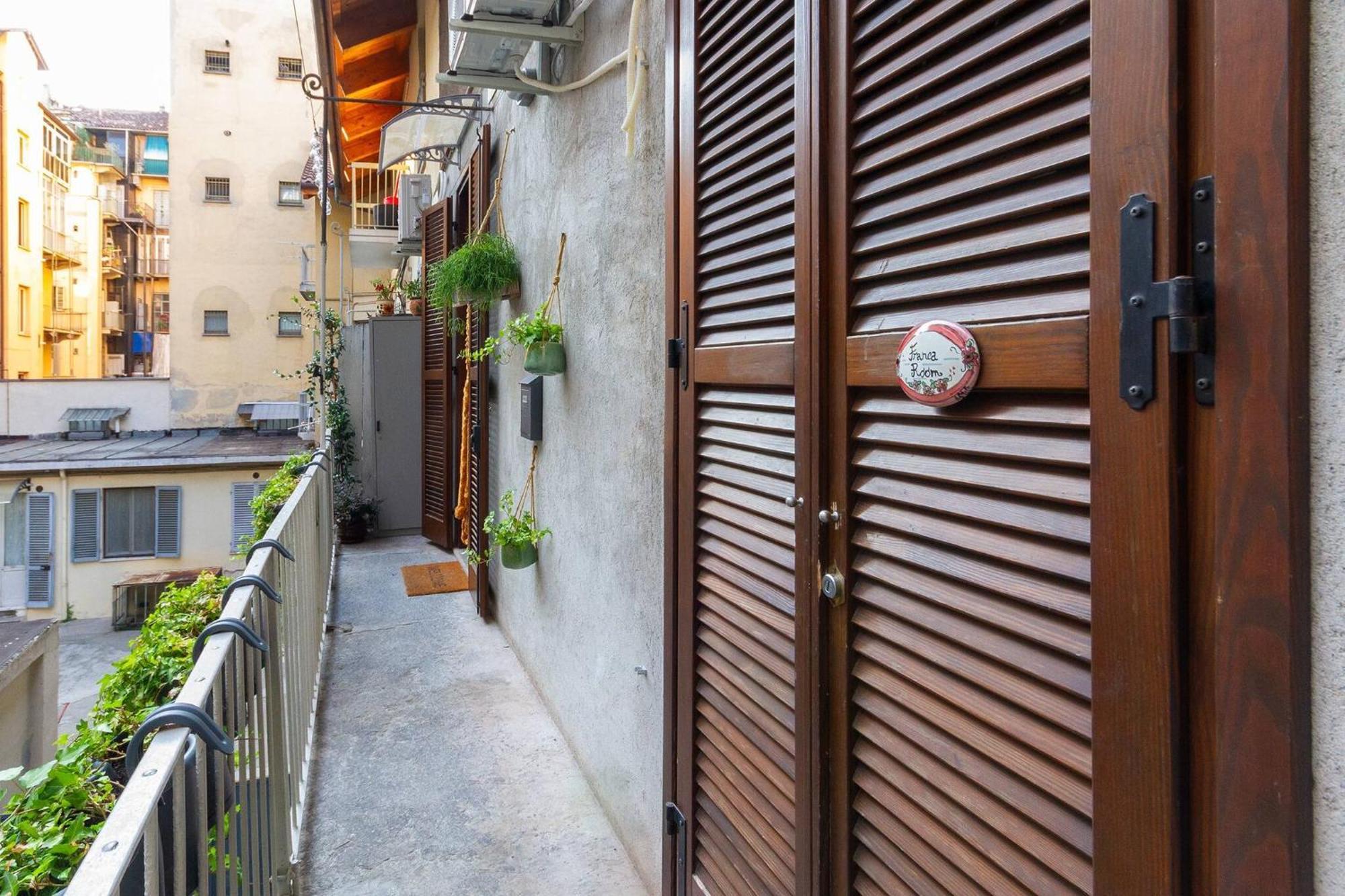 A Casa Di Ninni "Franca Room" Torino Esterno foto