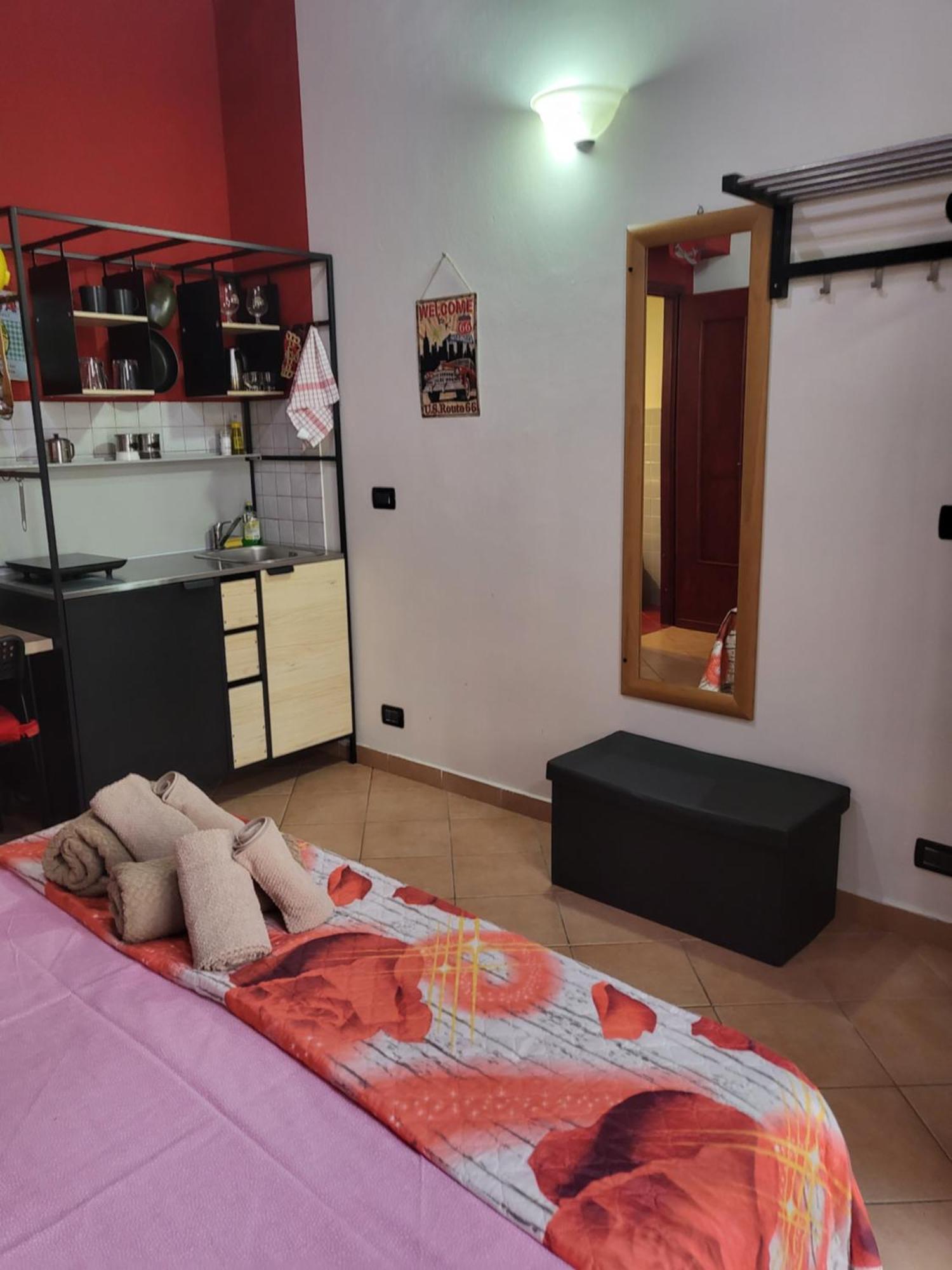 A Casa Di Ninni "Franca Room" Torino Esterno foto